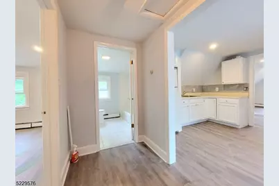 30 Fulton St #3, Montclair, NJ 07042 - Photo 5