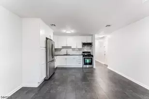 83 1st St, Elizabeth, NJ 07206 - Photo 5