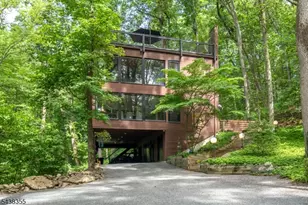 37 Guinea Hollow Rd, Tewksbury Township, NJ 08858 - Photo 5