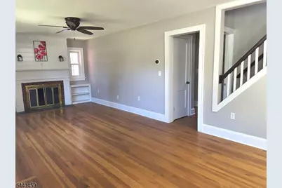 61 East Ave, Washington Township, NJ 07853 - Photo 3