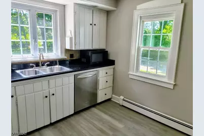 61 East Ave, Washington Township, NJ 07853 - Photo 7