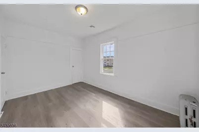 714 Chandler Ave, Linden, NJ 07036 - Photo 15