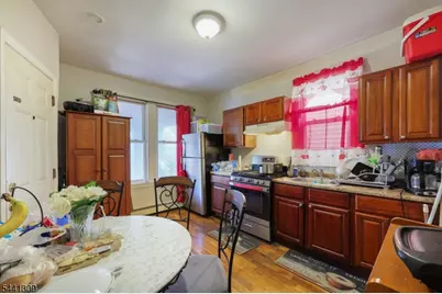 617 Court St, Elizabeth, NJ 07206 - Photo 31