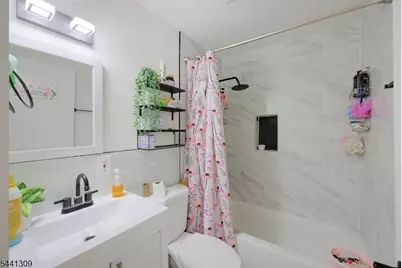 617 Court St, Elizabeth, NJ 07206 - Photo 11