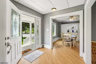 377 Hollywood Ave, Fairfield, NJ 07004 - Photo 7