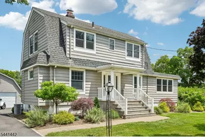 377 Hollywood Ave, Fairfield, NJ 07004 - Photo 1