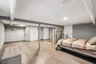 377 Hollywood Ave, Fairfield, NJ 07004 - Photo 25