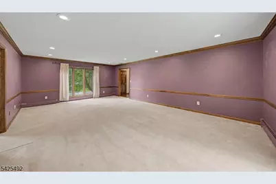 4 Unneberg Ave, Roxbury Township, NJ 07876 - Photo 13