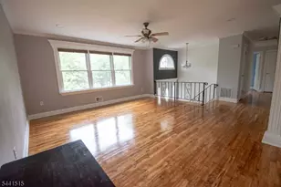 46 Heather Dr, Franklin Township, NJ 08873 - Photo 11