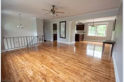 46 Heather Dr, Franklin Township, NJ 08873 - Photo 3