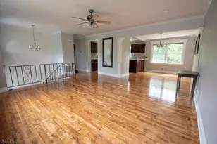 46 Heather Dr, Franklin Township, NJ 08873 - Photo 3