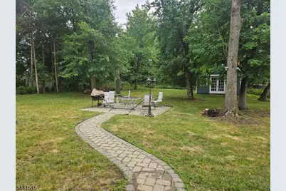 46 Heather Dr, Franklin Township, NJ 08873 - Photo 43