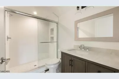517 Lexington Ave, Cranford Township, NJ 07016 - Photo 37