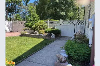 115 Oak St, Old Bridge Township, NJ 08857 - Photo 3