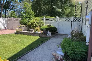 115 Oak St, Old Bridge Township, NJ 08857 - Photo 3