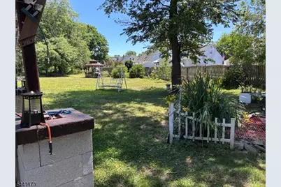 115 Oak St, Old Bridge Township, NJ 08857 - Photo 43