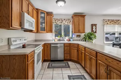 60 Waterloo Rd, Mount Olive, NJ 07828 - Photo 15