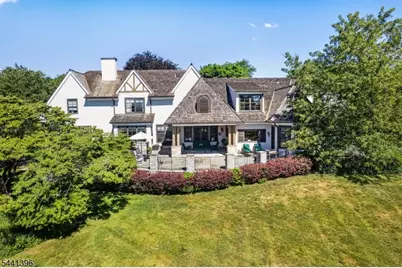 9 Pitney Dr, Mendham Township, NJ 07945 - Photo 3