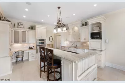 9 Pitney Dr, Mendham Township, NJ 07945 - Photo 7