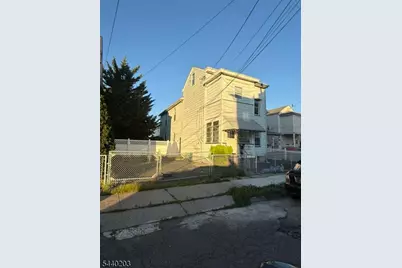 53 Henderson St, Paterson, NJ 07501 - Photo 1