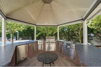 17 Kimble Ct, Hillsborough Township, NJ 08844 - Photo 15