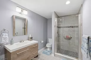 17 Kimble Ct, Hillsborough Township, NJ 08844 - Photo 37