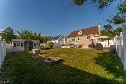 34 Harper St, Piscataway Township, NJ 08854 - Photo 27