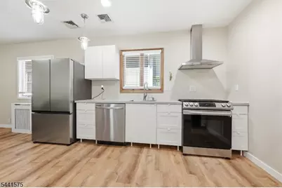 64 Conover Ave, Nutley, NJ 07110 - Photo 7