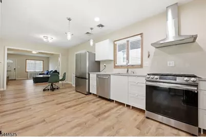 64 Conover Ave, Nutley, NJ 07110 - Photo 9