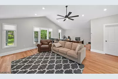 246 Mount Harmony Rd, Bernardsville, NJ 07924 - Photo 9