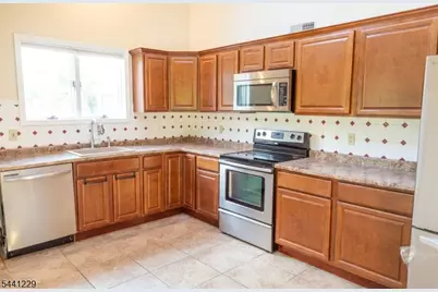121 Changebridge Rd, Montville Township, NJ 07045 - Photo 3