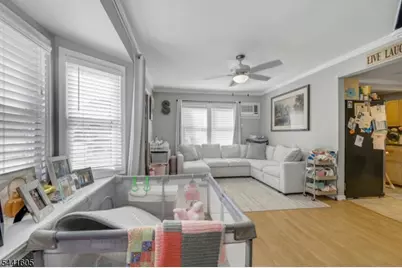 20 Harding Ave, Pompton Lakes, NJ 07442 - Photo 3