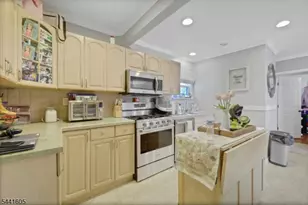 20 Harding Ave, Pompton Lakes, NJ 07442 - Photo 7