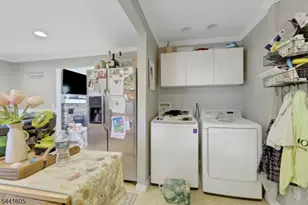 20 Harding Ave, Pompton Lakes, NJ 07442 - Photo 11