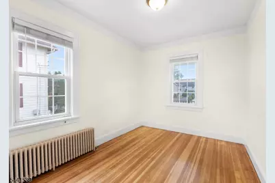 239 Washington St, Berkeley Heights Township, NJ 07922 - Photo 11