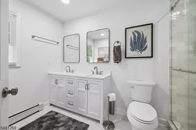 34 Woodlawn Ter, Jefferson Township, NJ 07849 - Photo 19