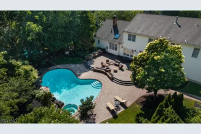 4 Ashley Dr, Mount Olive, NJ 07836 - Photo 7