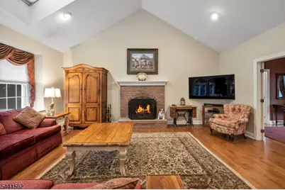 4 Ashley Dr, Mount Olive, NJ 07836 - Photo 23