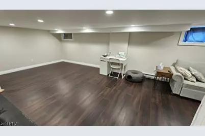 421 Lincoln Ave, Pompton Lakes, NJ 07442 - Photo 29