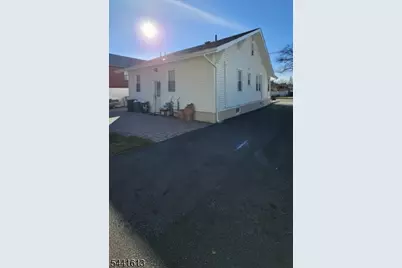 421 Lincoln Ave, Pompton Lakes, NJ 07442 - Photo 35
