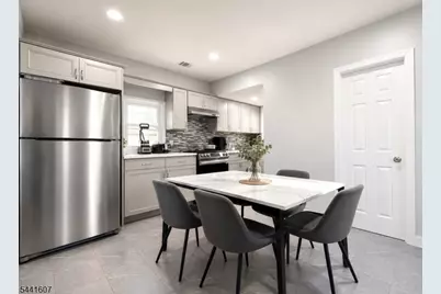 27 Honiss St #2, Belleville, NJ 07109 - Photo 3