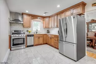 20 Haller Rd, West Orange Township, NJ 07052 - Photo 9