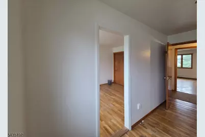 508 Lincoln St #2, Carlstadt, NJ 07072 - Photo 5
