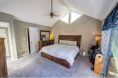 13 Village Way #E7, Vernon Twp., NJ 07462 - Photo 39
