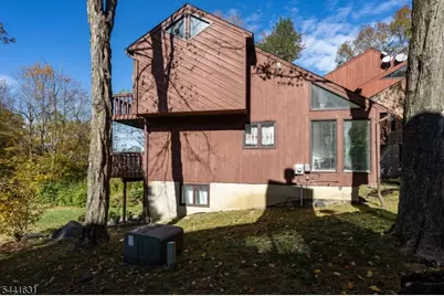 13 Village Way #E7, Vernon Twp., NJ 07462 - Photo 11