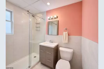 725 Joralemon St #31, Belleville Twp., NJ 07109 - Photo 9