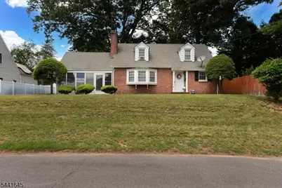 710 Wadsworth Ave, Plainfield, NJ 07060 - Photo 1