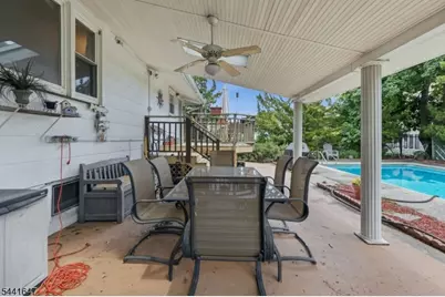 6 Plenge Dr, Belleville, NJ 07109 - Photo 19