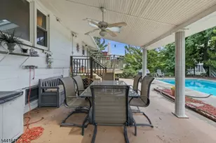 6 Plenge Dr, Belleville, NJ 07109 - Photo 19
