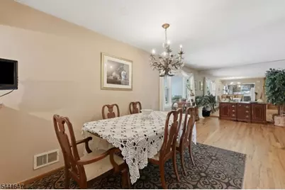 6 Plenge Dr, Belleville, NJ 07109 - Photo 7